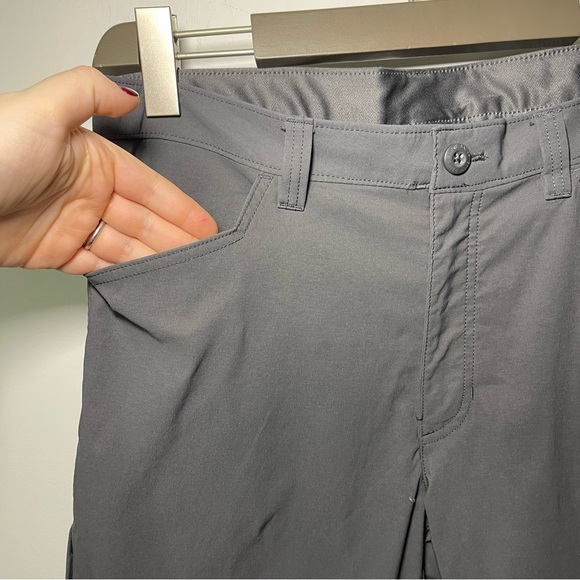 Eddie Bauer Men's charcoal grey performance outdoor nylon blend pants in 34x30 - Picture 3 of 8